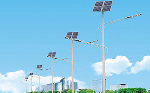 北方冬季特克斯太阳能路灯的保养要点